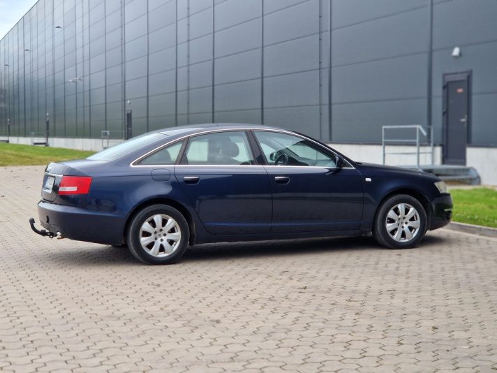 Audi A-6,Sedans 2.L D