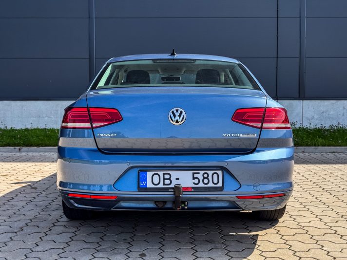 VW PASSAT