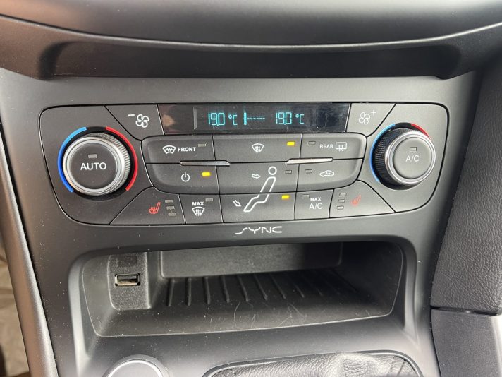 Ford Focus 1.0 Benzins 2017 gads