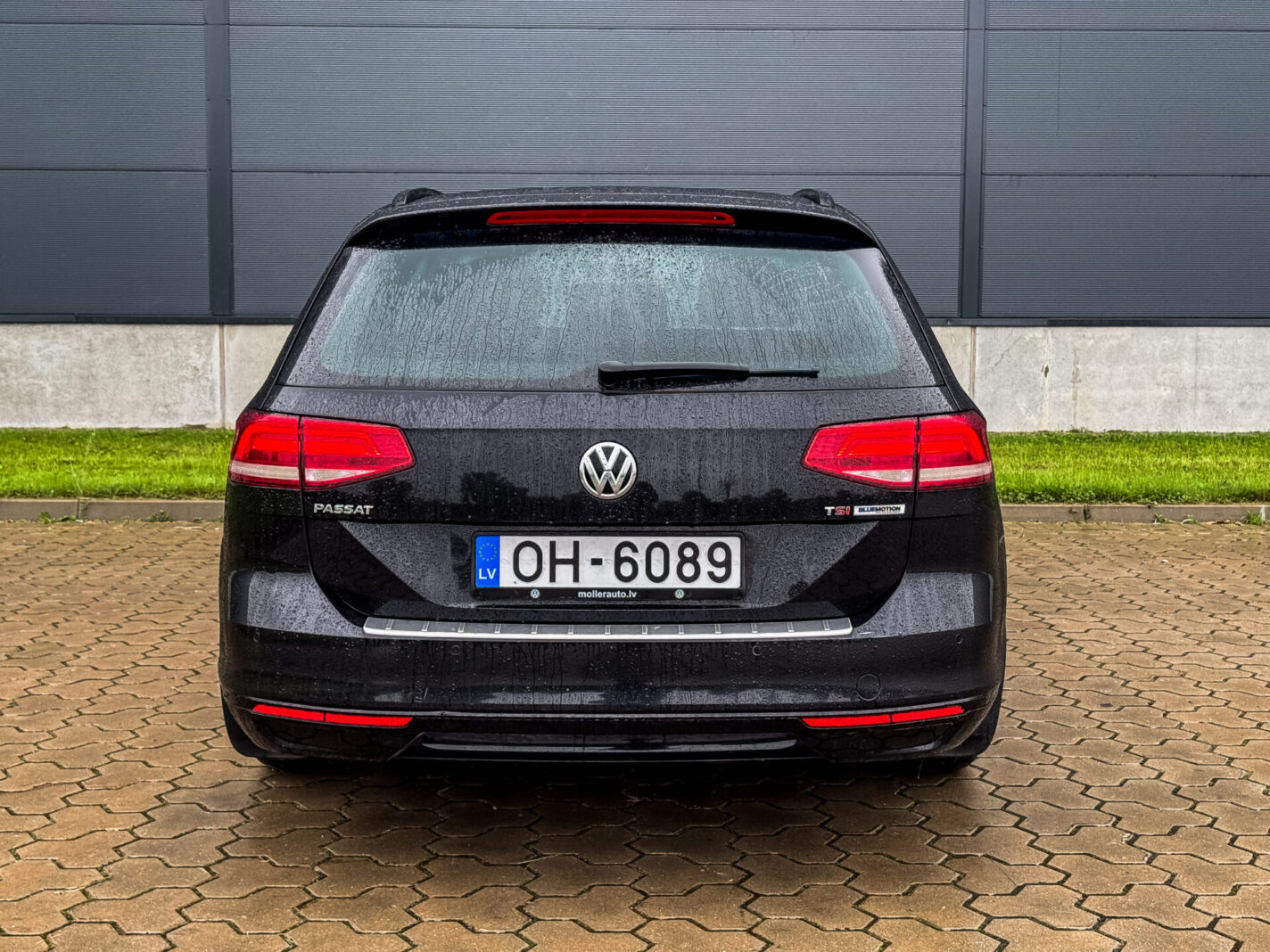 VW PASSAT