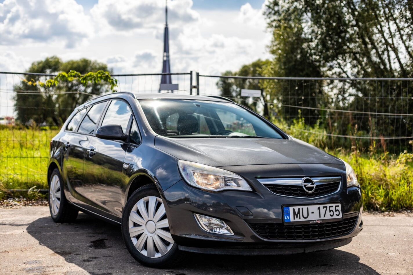 OPEL ASTRA SPORTS TOURER