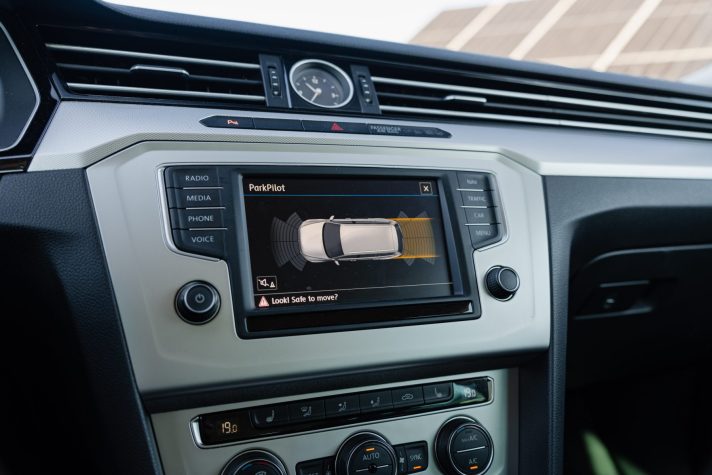VW PASSAT