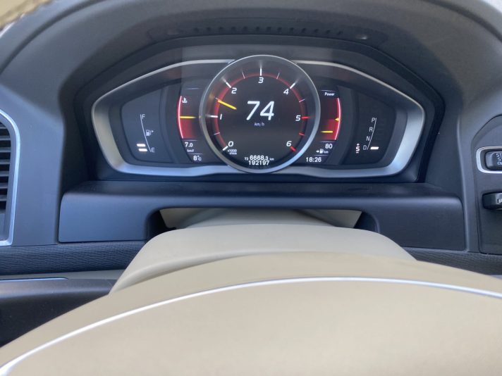 VOLVO XC60 2.4D 5-cilindru dzinējs  133kw