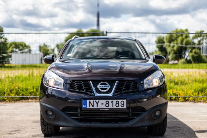 NISSAN QASHQAI +2