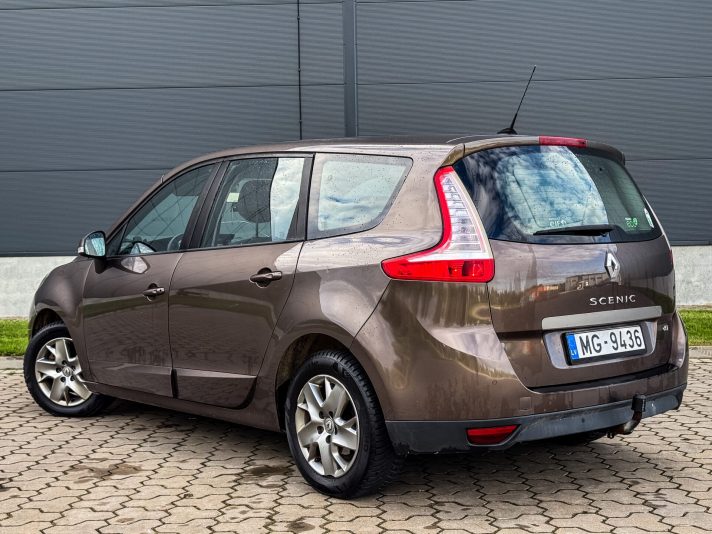 RENAULT MEGANE SCENIC