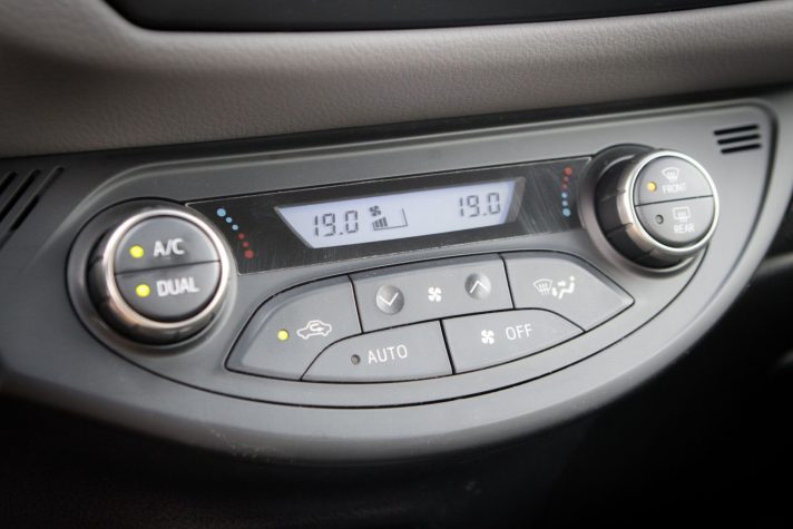 Toyota Yaris Hybrid