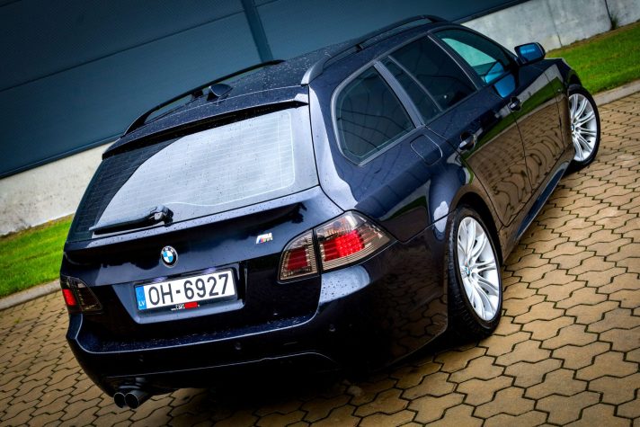 BMW 525