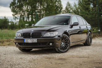 BMW 730