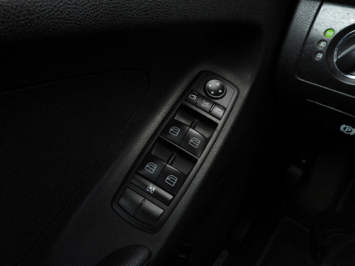 MERCEDES BENZ ML 320