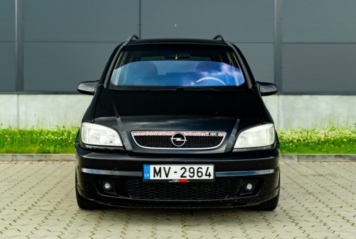 OPEL ZAFIRA