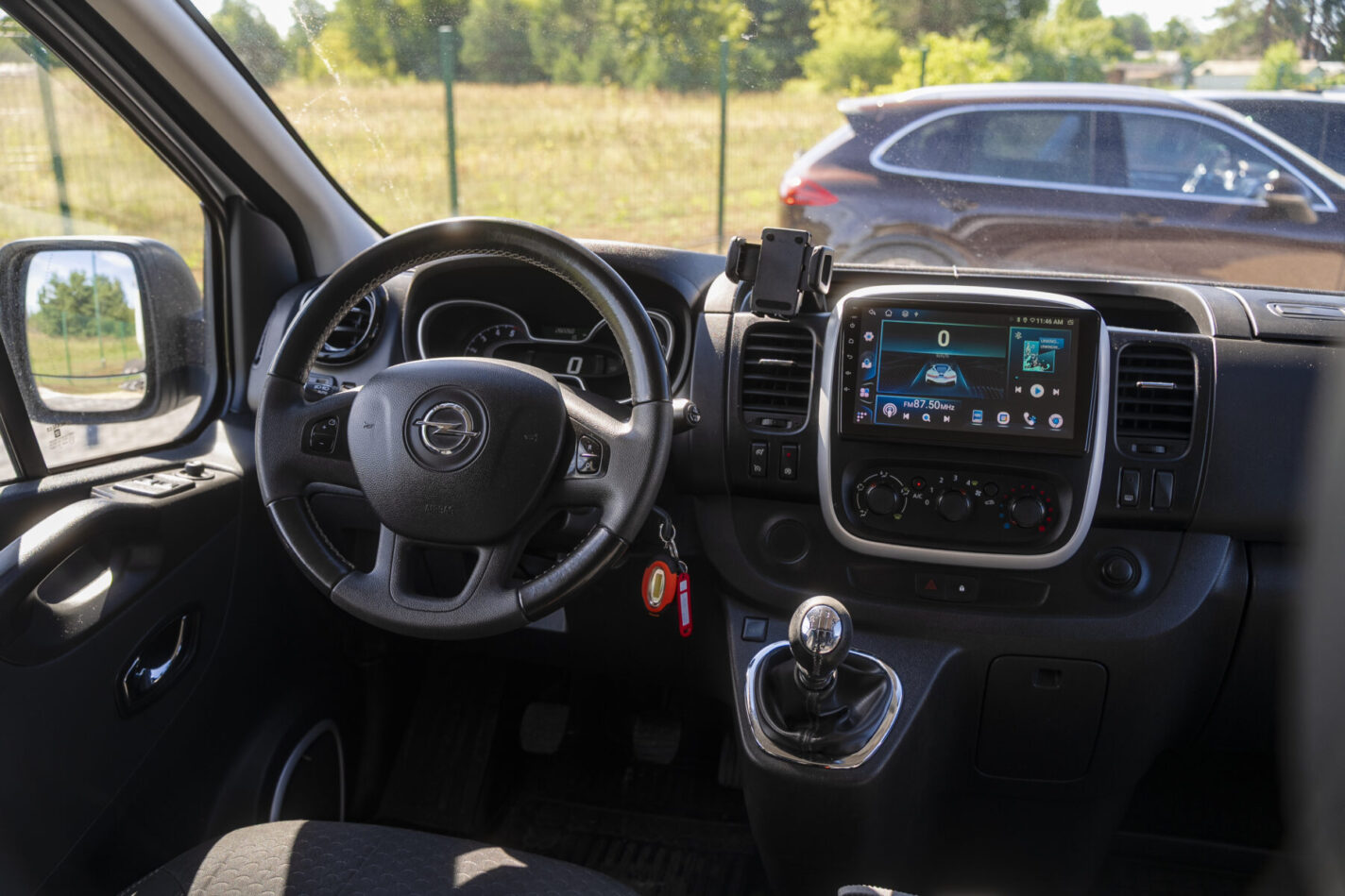 OPEL VIVARO-B