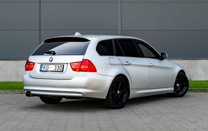 BMW 330D