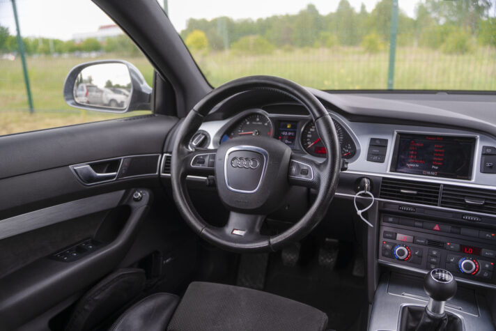 AUDI A6 S-LINE QUATTRO