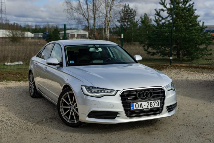AUDI A6 QUATTRO