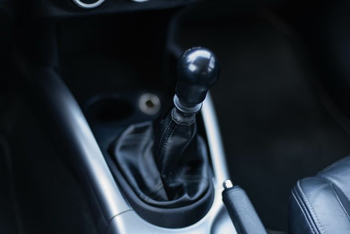 PEUGEOT 4007