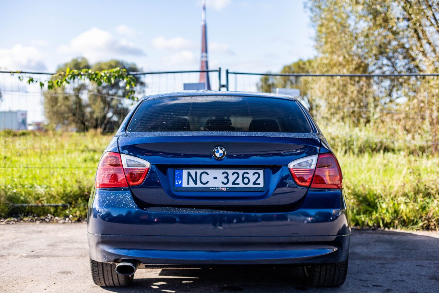 BMW 320
