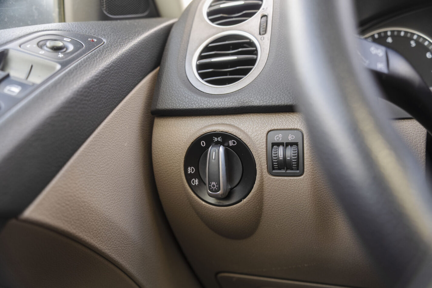 VW TIGUAN 4MOTION