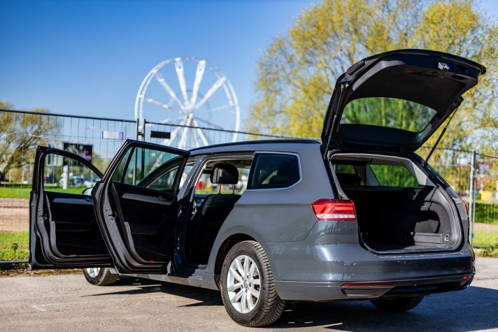 VW PASSAT