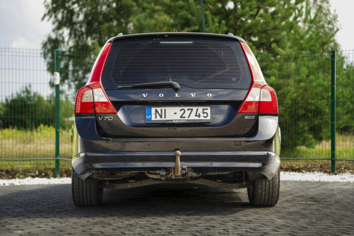 VOLVO V70