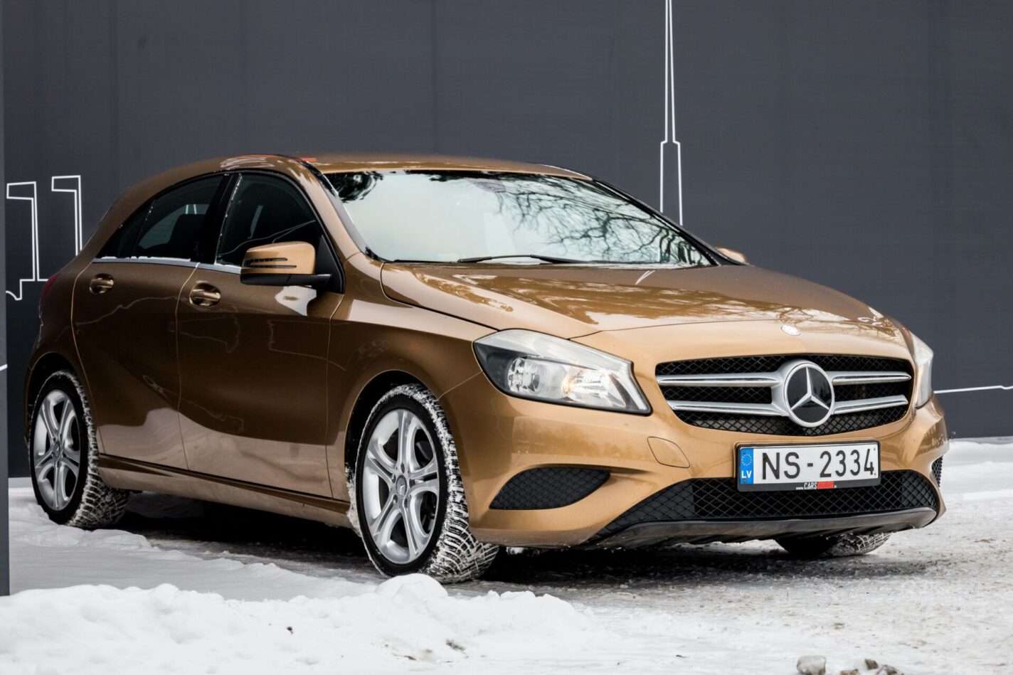 MERCEDES BENZ A180