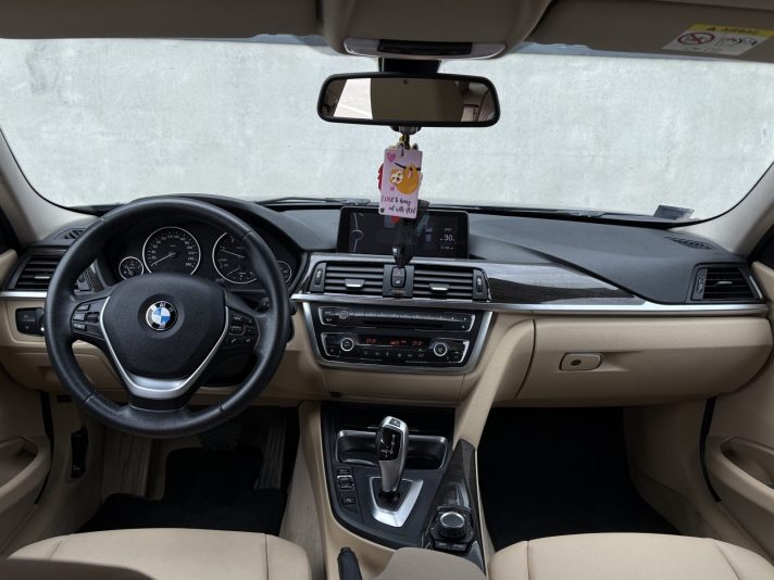 BMW 320 F31 Luxury
