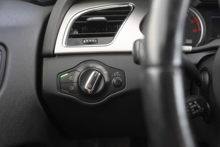 AUDI A4 S-LINE