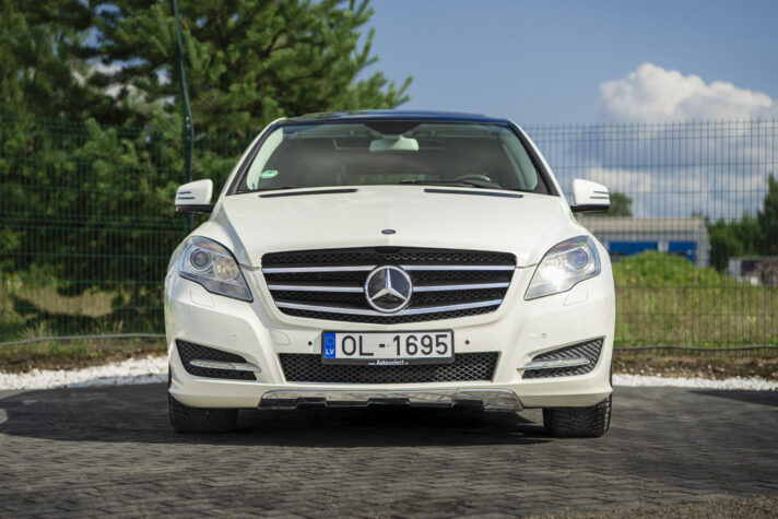 MERCEDES BENZ R350