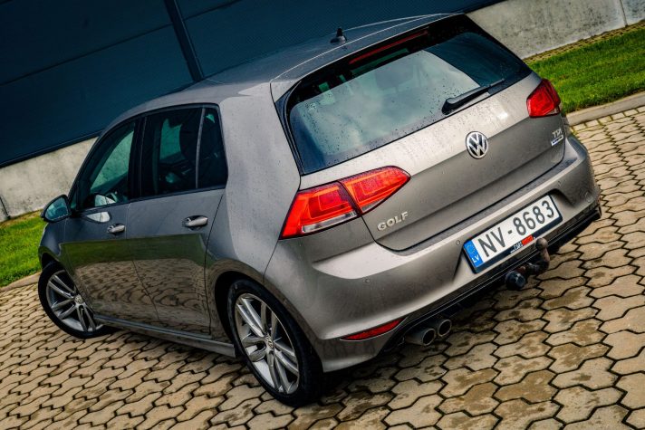 VW GOLF