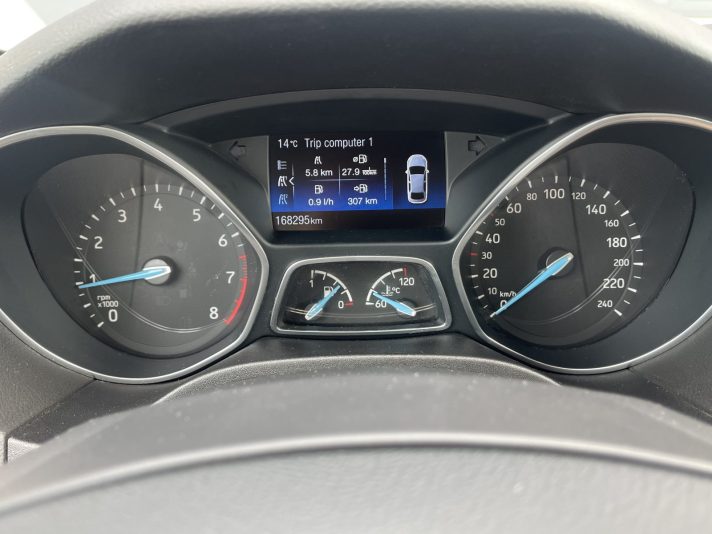 Ford Focus 1.0 Benzins 2017 gads