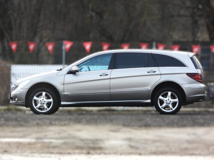 MERCEDES BENZ R320
