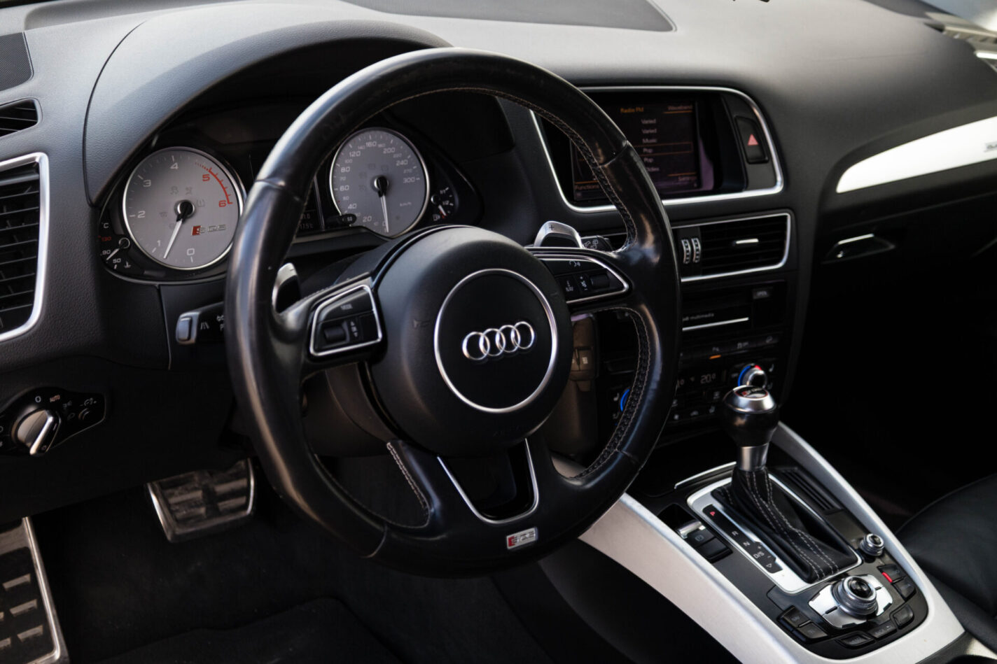 AUDI SQ5