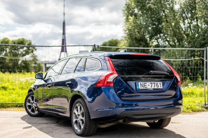 VOLVO V60
