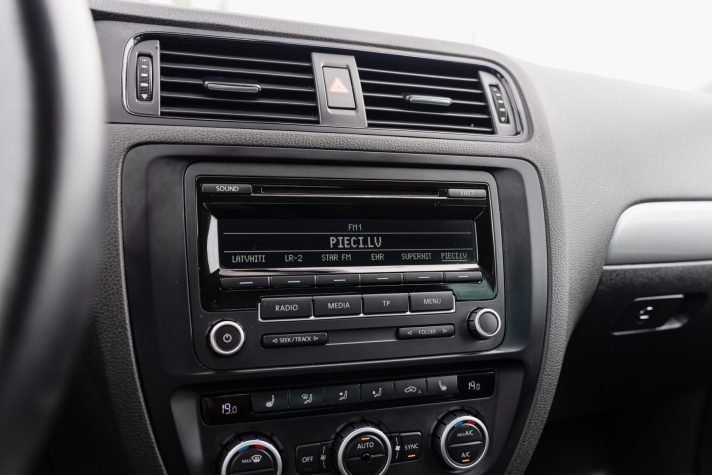 VW JETTA