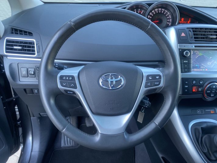 TOYOTA VERSO 1.6D4D