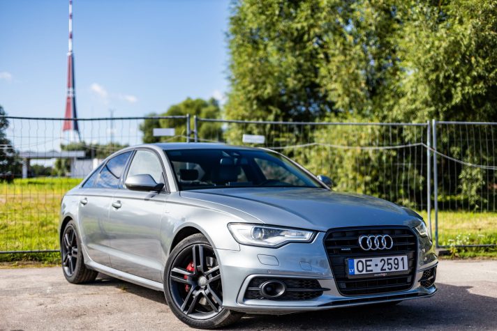 AUDI A6 LIMOUSINE