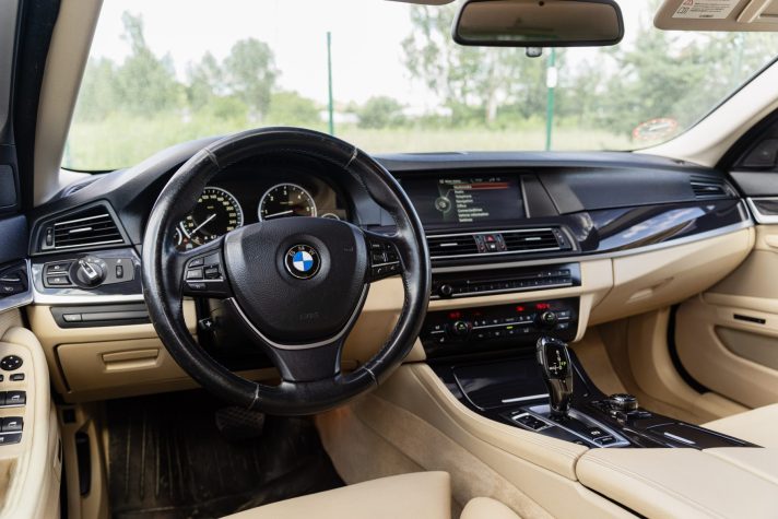 BMW 530D F11