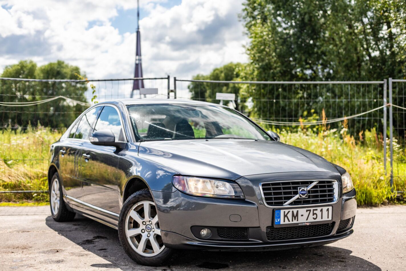 VOLVO S80