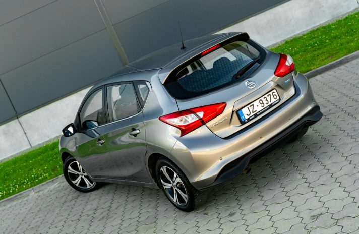 NISSAN PULSAR