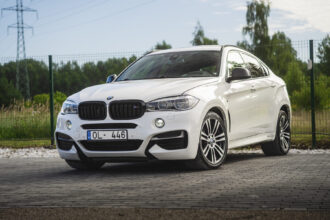 BMW X6 M50D