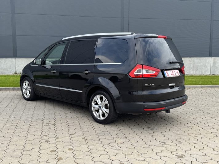 Ford Galaxy Titanium