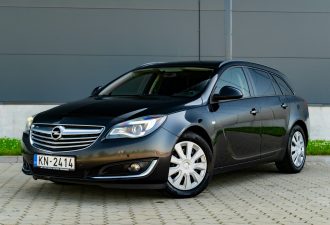 OPEL INSIGNIA SPORTS TOURER