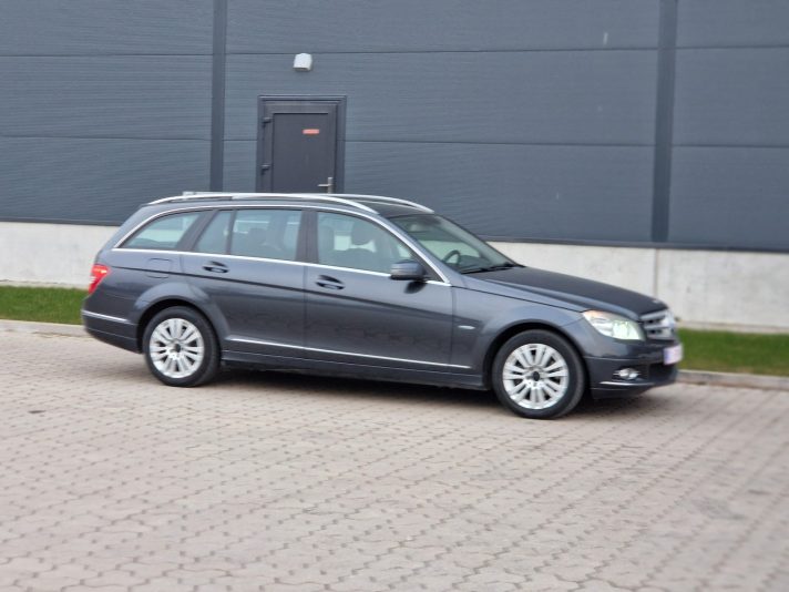 Tīko ievest no Beļģijas Mercedes C 200 Automātiskā ātrumkārba.