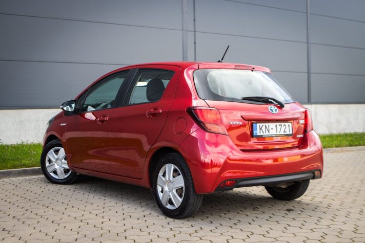 Toyota Yaris Hybrid