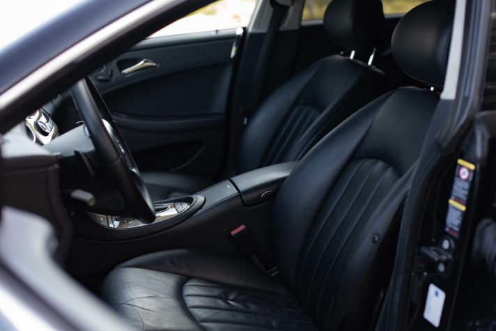 MERCEDES BENZ CLS 320