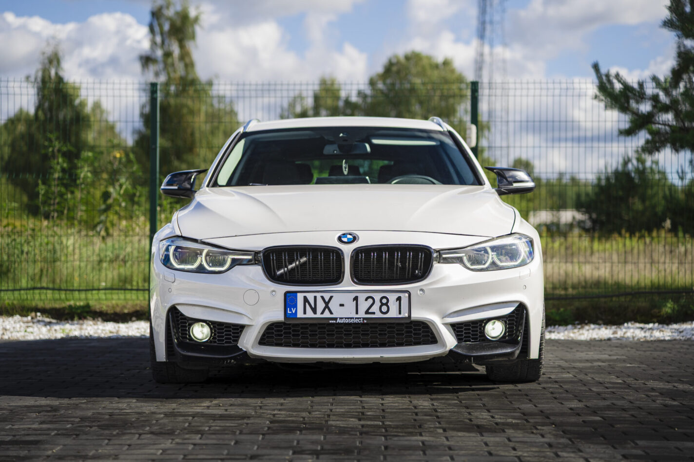 BMW 318 M-PACK
