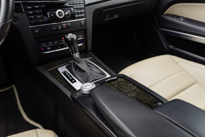MERCEDES BENZ E350