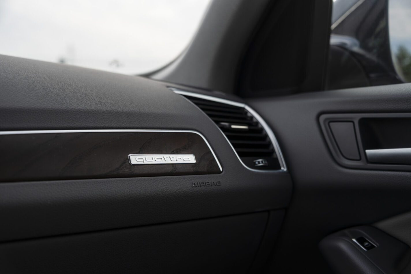 AUDI Q5 QUATTRO