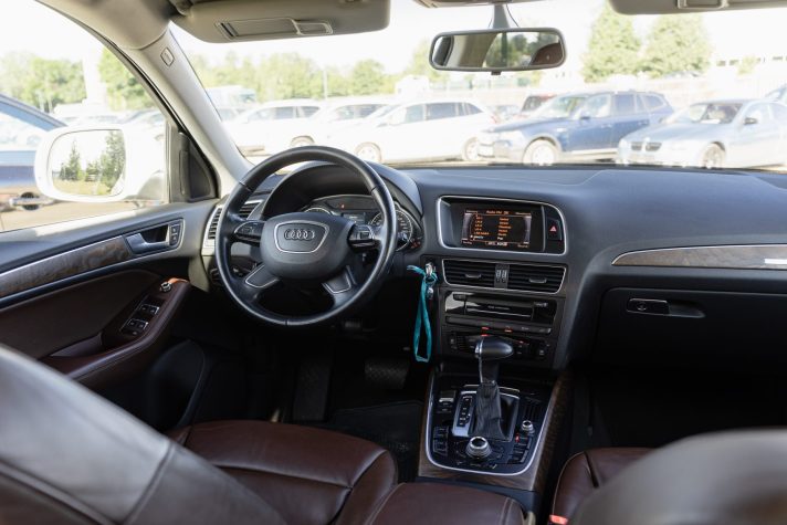 AUDI Q5 QUATTRO