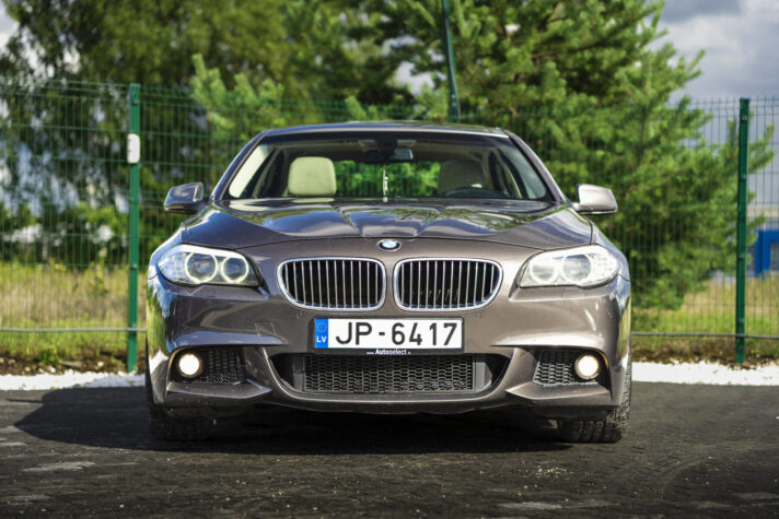 BMW 525