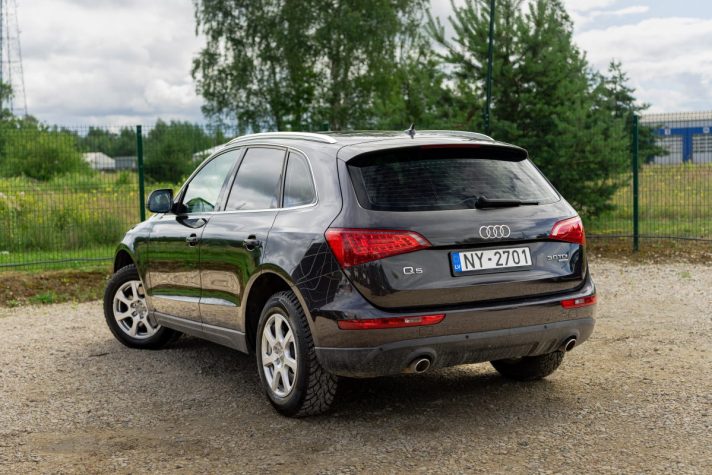 AUDI Q5 QUATTRO